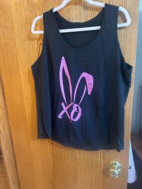 Classic Black Sleeveless Tank Top